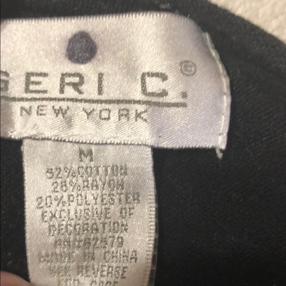 Ladies top - Picture 3 of 4